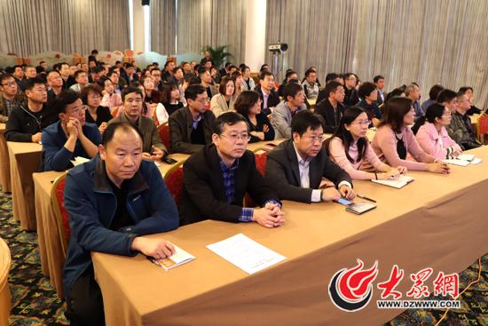 龙口新闻最新动态，探索自然美景之旅，追寻内心平和的旅程